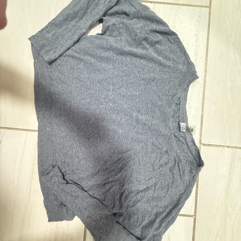 Mono B Heather Gray Long Sleeve Top